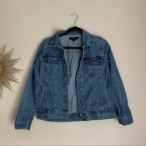 ✨ Forever 21 Denim Jean Jacket Medium